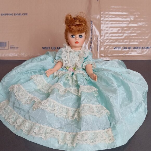 Madame Alexander Other - VINTAGE Madam Alexander Portrettes Iris Doll